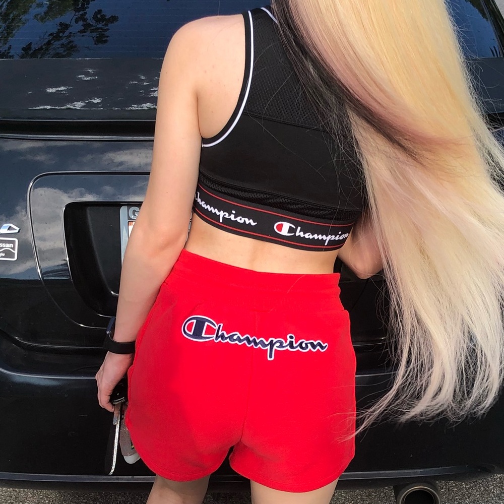 Champion set - Picture 2 of 2